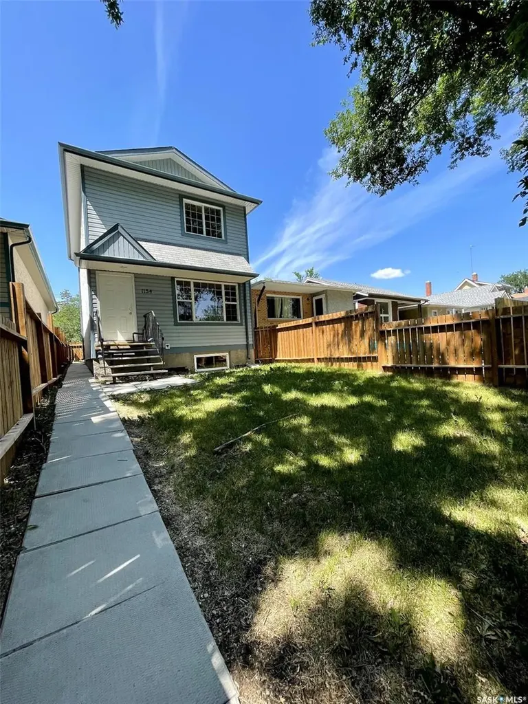 1154 Retallack Street Regina SK S4T 2H3
