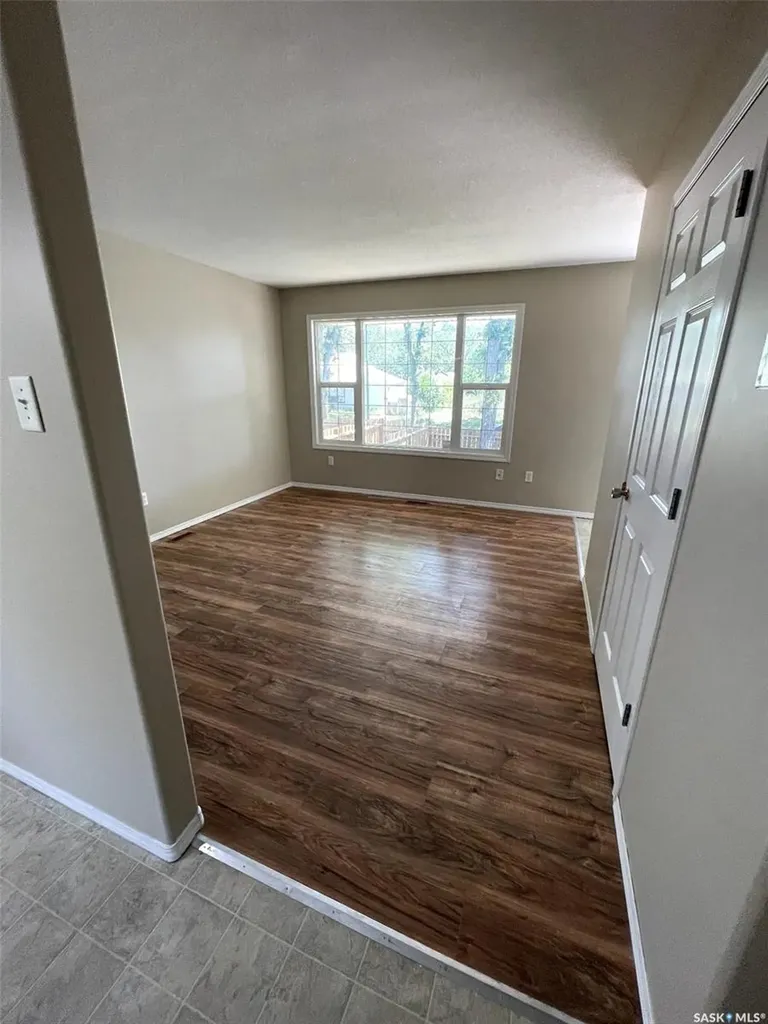 1154 Retallack Street Regina SK S4T 2H3