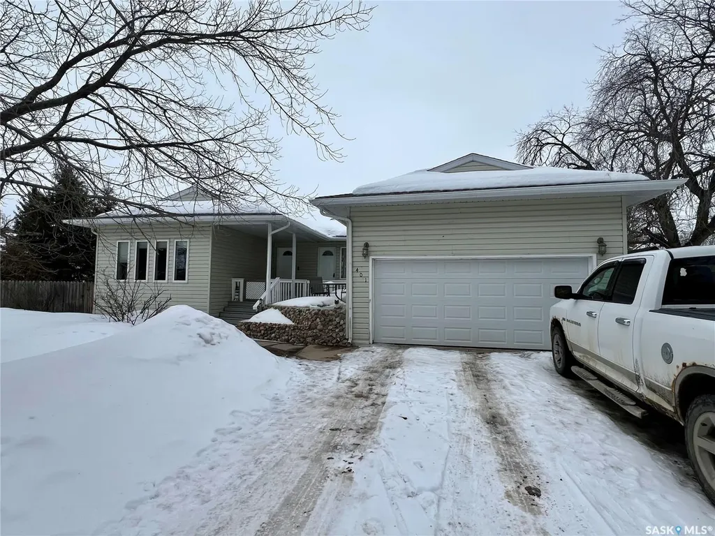 401 2nd Street NW Goodsoil SK S0M 1A0