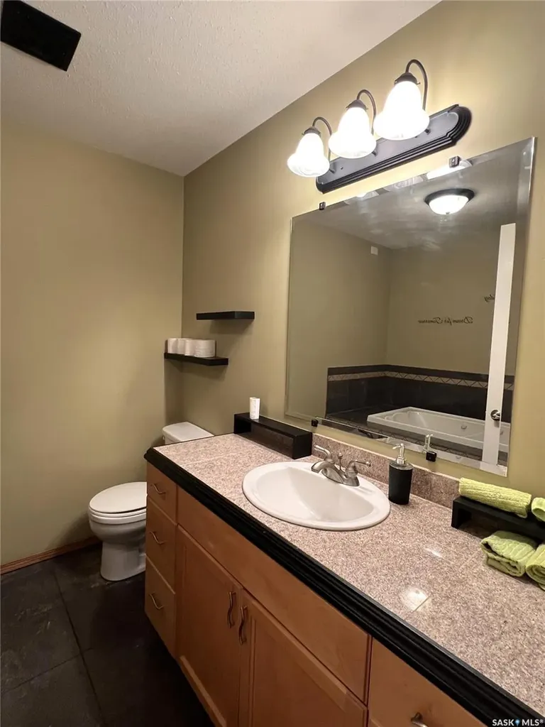401 2nd Street NW Goodsoil SK S0M 1A0