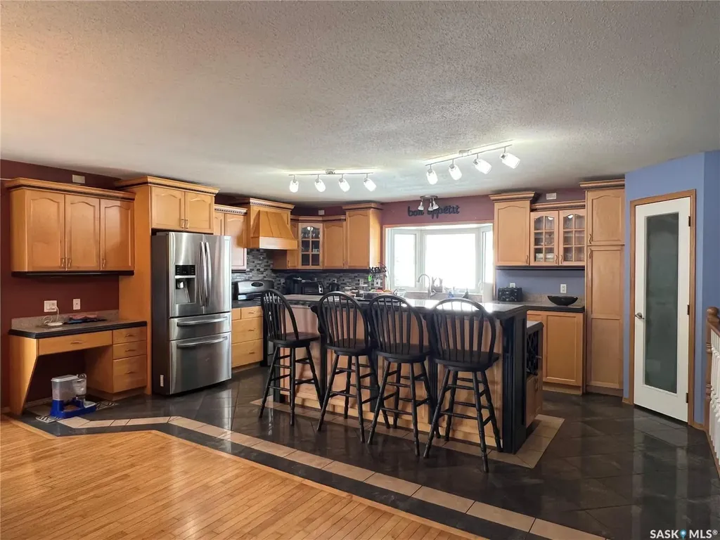 401 2nd Street NW Goodsoil SK S0M 1A0