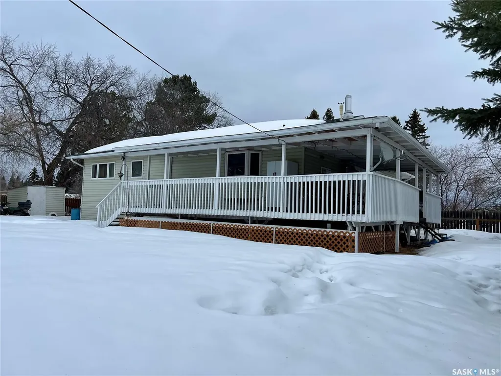 401 2nd Street NW Goodsoil SK S0M 1A0