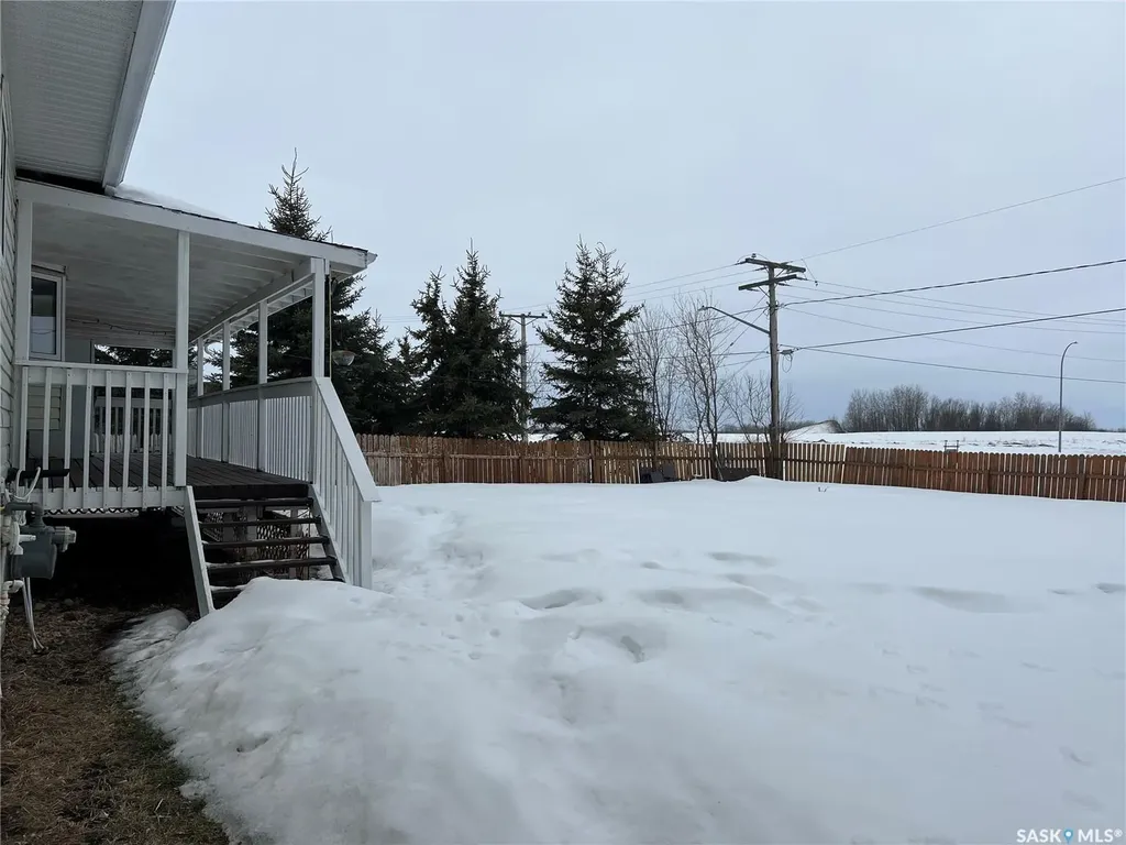 401 2nd Street NW Goodsoil SK S0M 1A0
