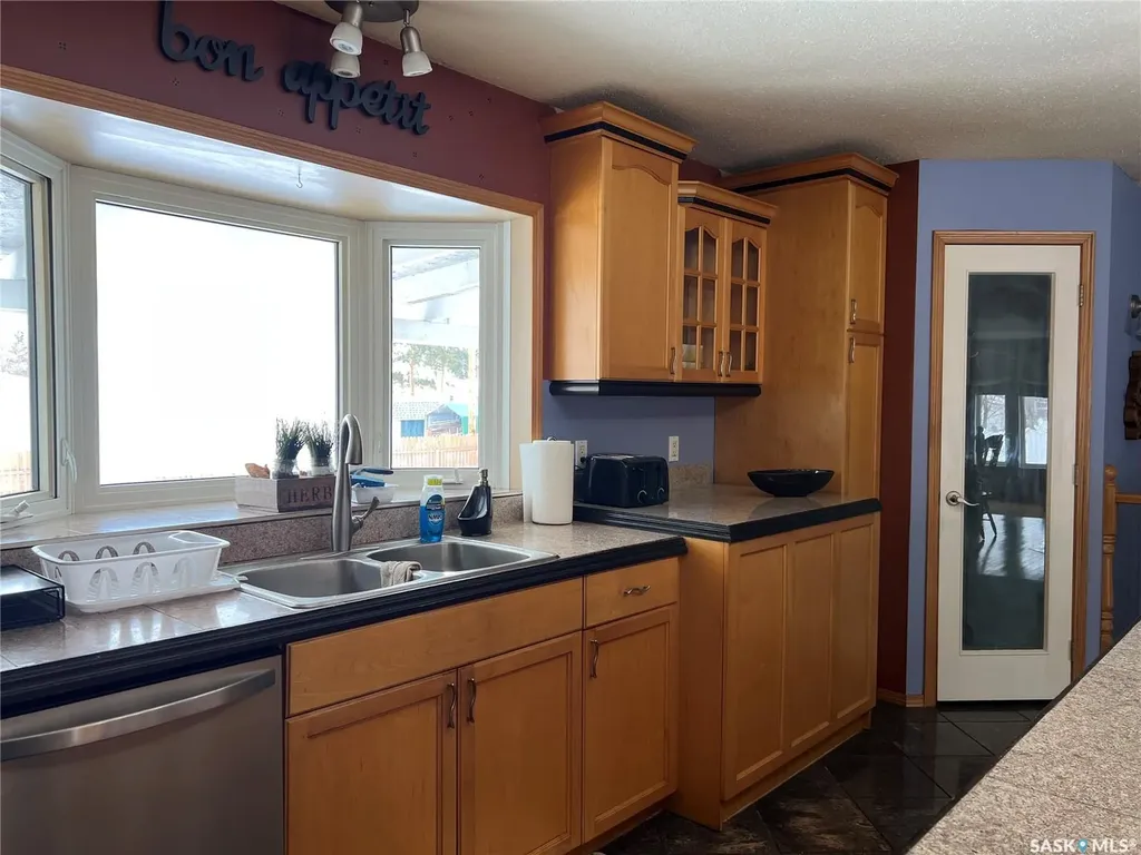 401 2nd Street NW Goodsoil SK S0M 1A0