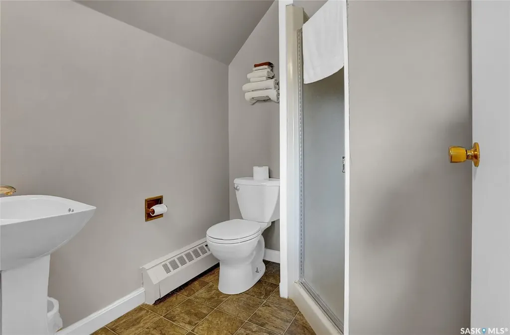 104 Front Street Wolseley SK S0G 5H0