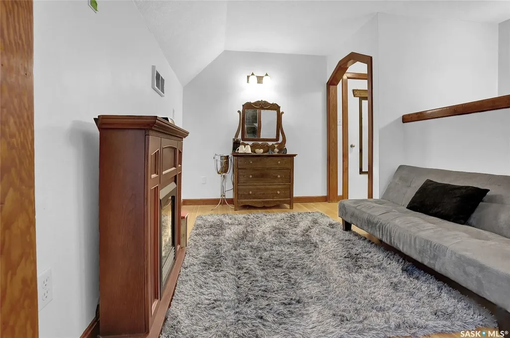 104 Front Street Wolseley SK S0G 5H0
