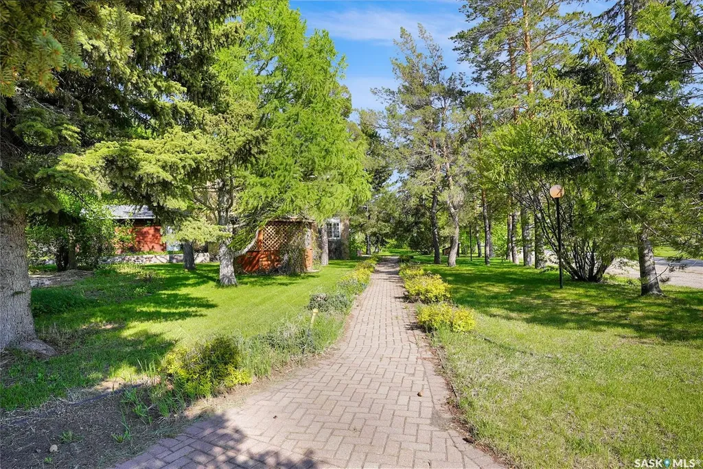 104 Front Street Wolseley SK S0G 5H0