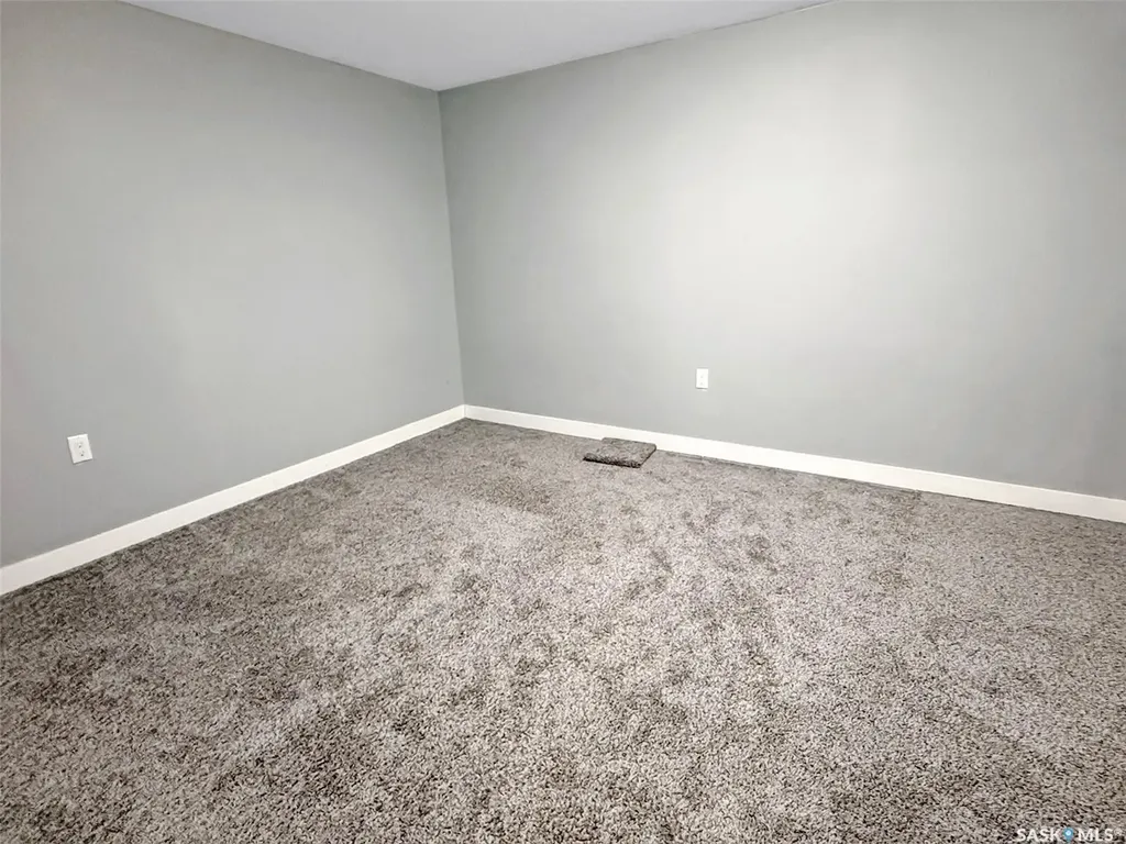 210 Clinton Place Swift Current SK S9H 4K2
