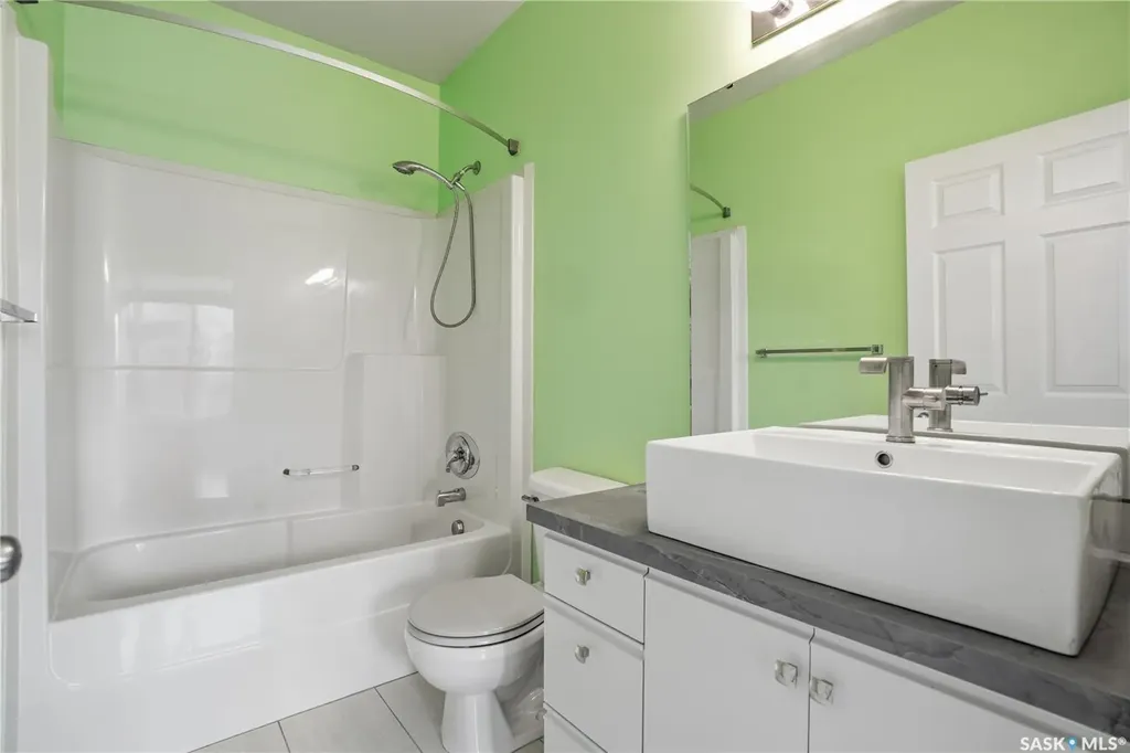 1867 Hamilton Street Regina SK S4P 2C2