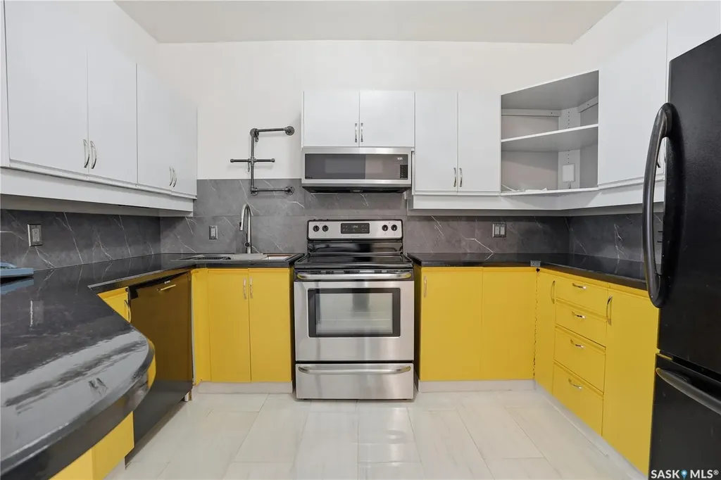 1867 Hamilton Street Regina SK S4P 2C2