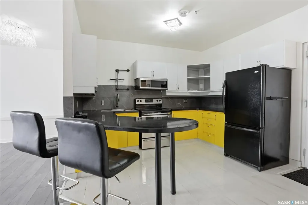 1867 Hamilton Street Regina SK S4P 2C2
