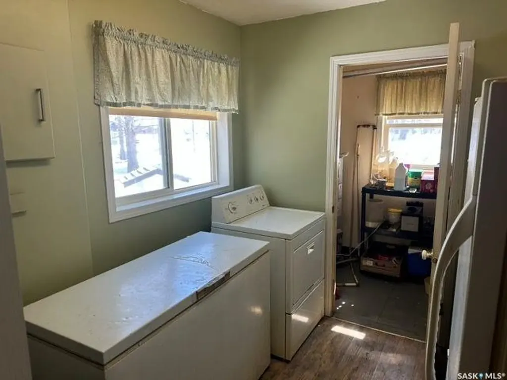 193 & 194 Gordon Drive Mckillop Rm No. 220 SK S0G 4V0