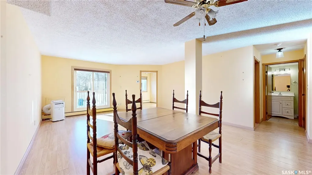 2727 Victoria Avenue Regina SK S4T 1K4