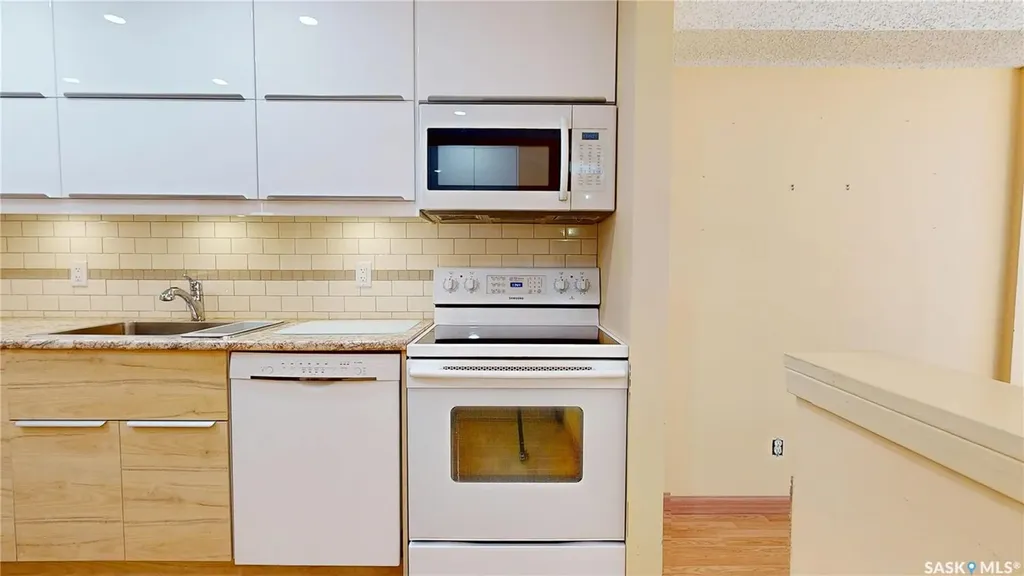 2727 Victoria Avenue Regina SK S4T 1K4