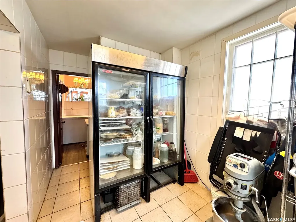 2416 14th Avenue Regina SK S4P 0Y3