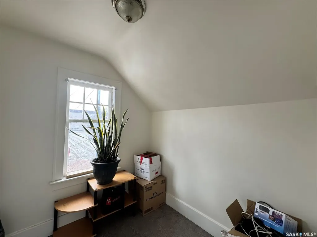 2416 14th Avenue Regina SK S4P 0Y3
