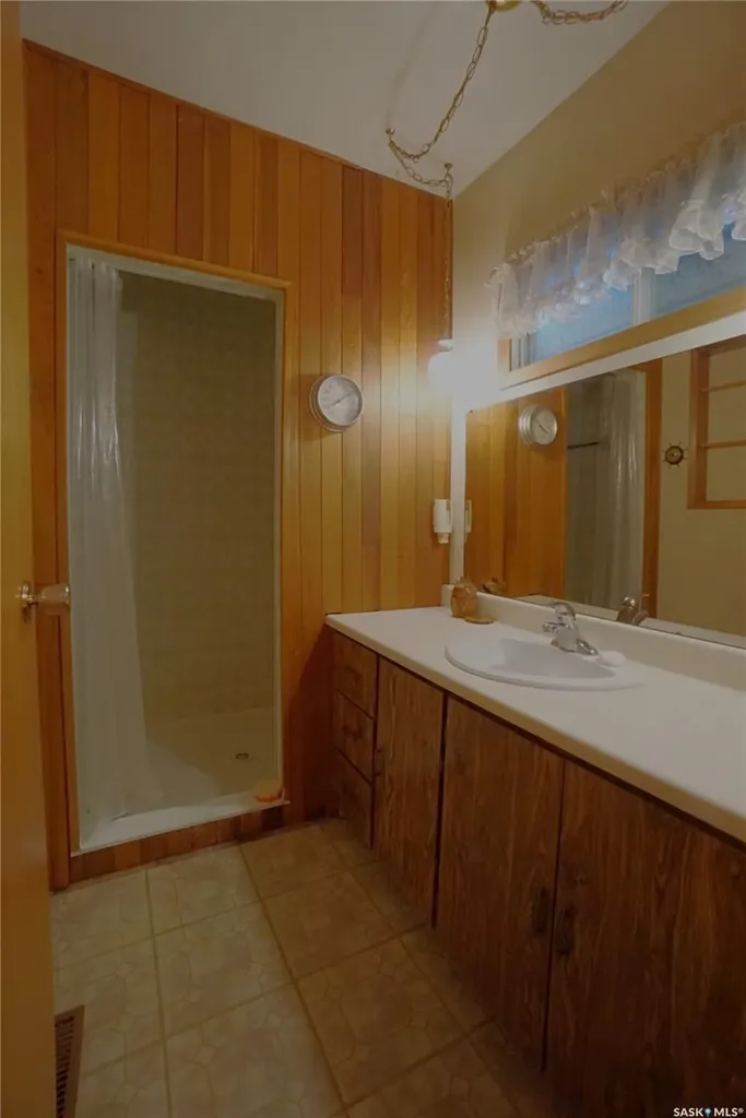 608 Nicoll Lane Regina Beach SK S0G 4C0