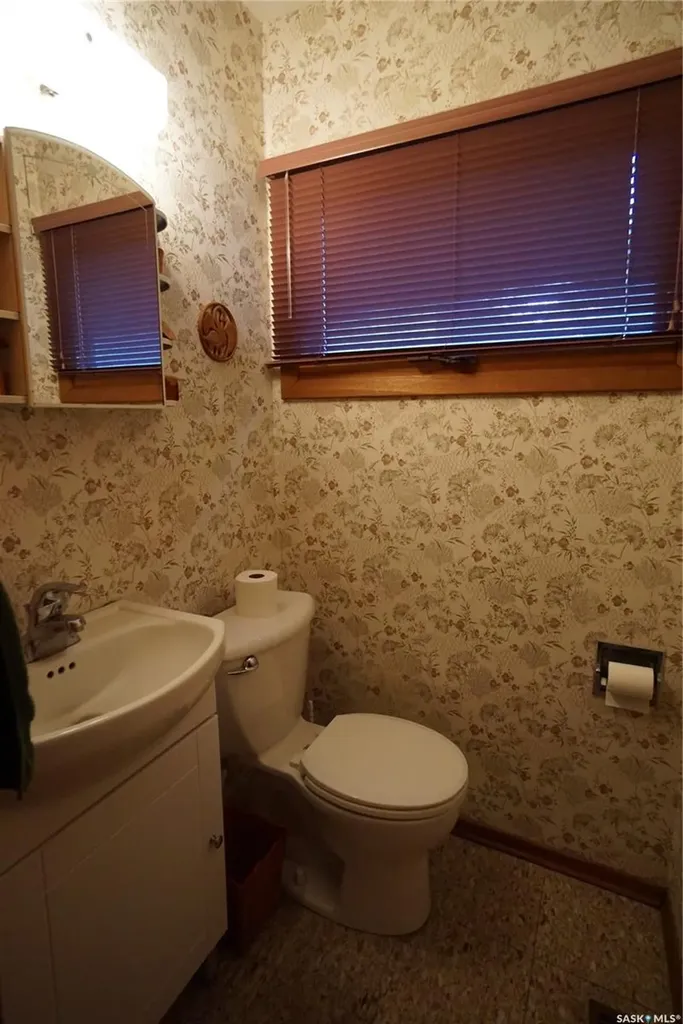 608 Nicoll Lane Regina Beach SK S0G 4C0