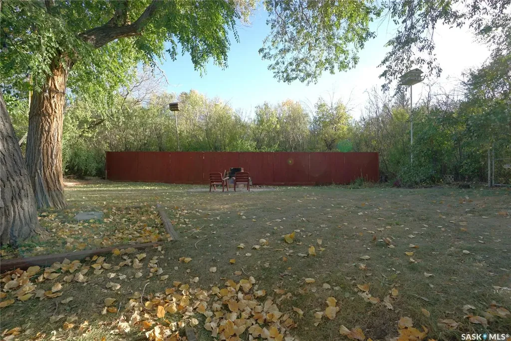 608 Nicoll Lane Regina Beach SK S0G 4C0