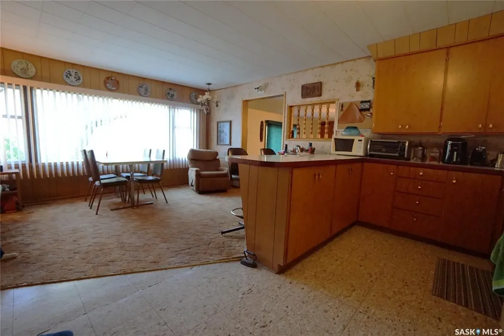 608 Nicoll Lane Regina Beach SK S0G 4C0