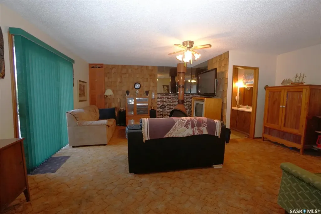 608 Nicoll Lane Regina Beach SK S0G 4C0