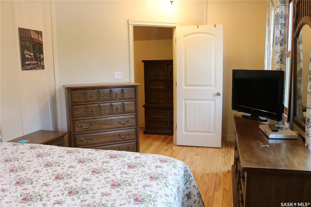 1001 Mark Avenue Moosomin SK S0G 3N0