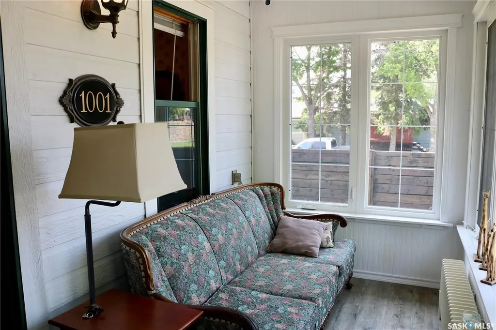 1001 Mark Avenue Moosomin SK S0G 3N0