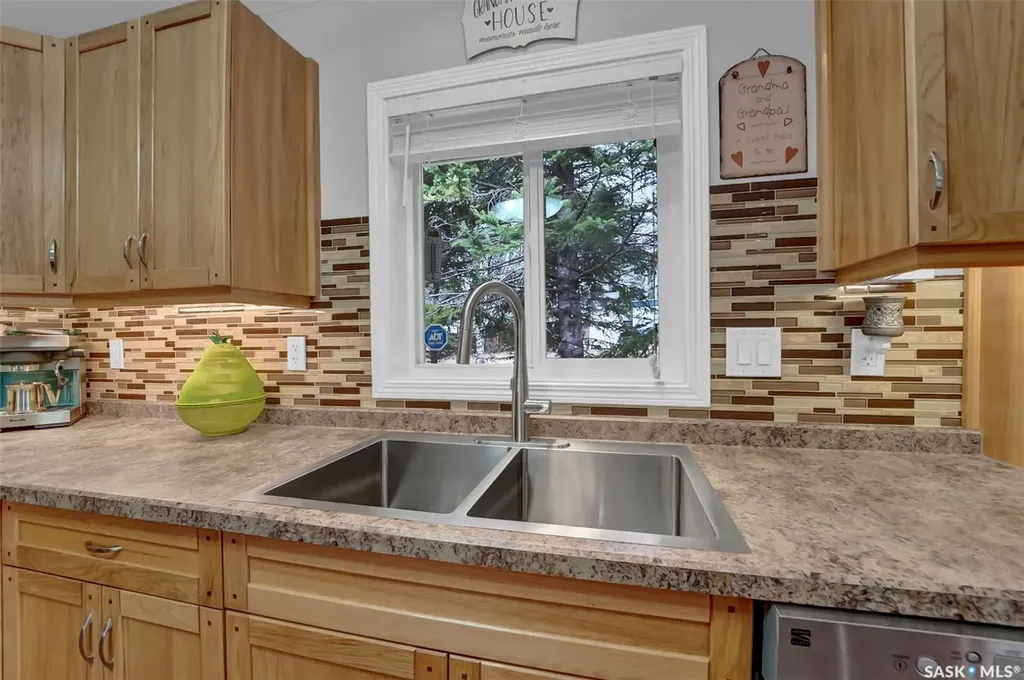 412 Mary Anne Place Paddockwood Rm No. 520 SK S0J 0N0