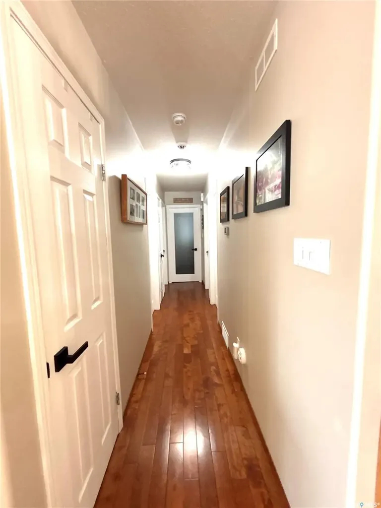 412 Mary Anne Place Paddockwood Rm No. 520 SK S0J 0N0