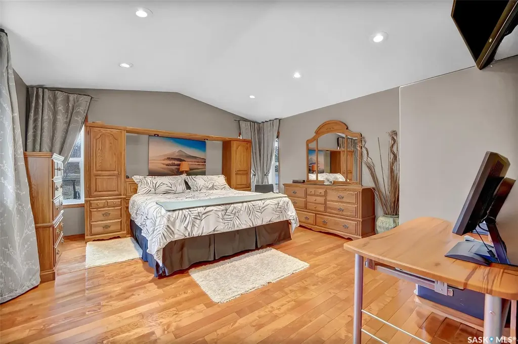 412 Mary Anne Place Paddockwood Rm No. 520 SK S0J 0N0