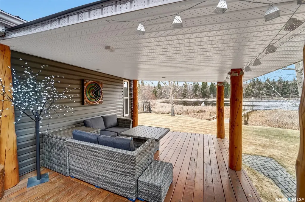 412 Mary Anne Place Paddockwood Rm No. 520 SK S0J 0N0
