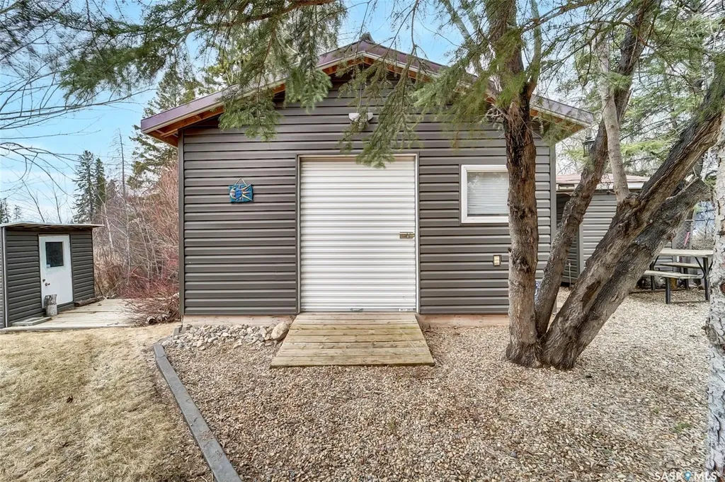 412 Mary Anne Place Paddockwood Rm No. 520 SK S0J 0N0