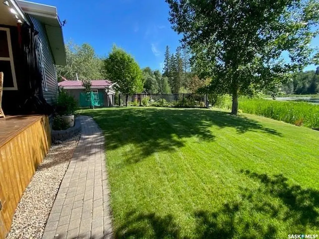 412 Mary Anne Place Paddockwood Rm No. 520 SK S0J 0N0