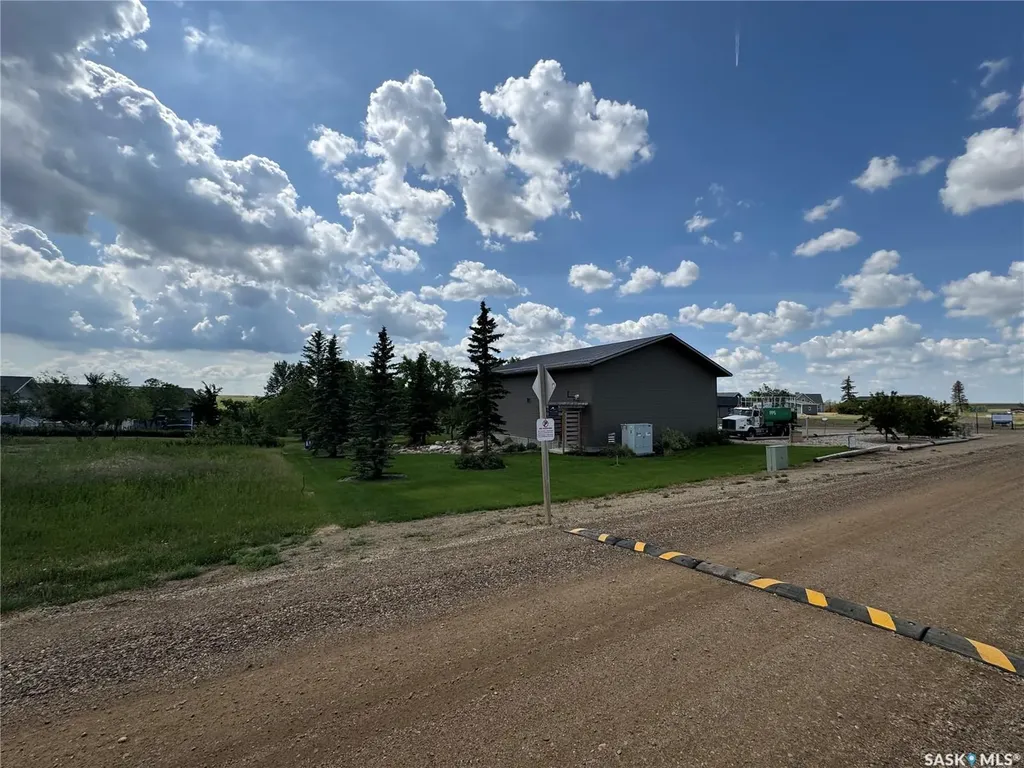 11 Sandy Road Diefenbaker Lake SK S0H 1T0