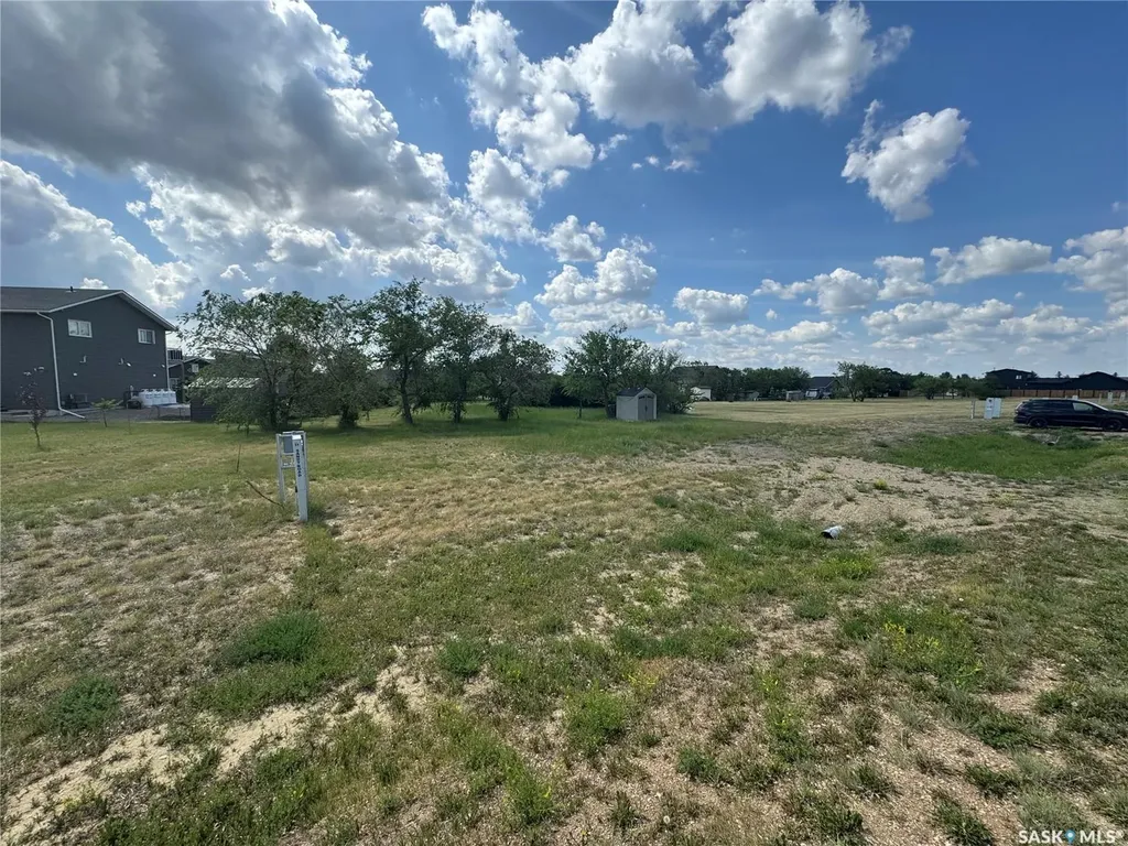 11 Sandy Road Diefenbaker Lake SK S0H 1T0
