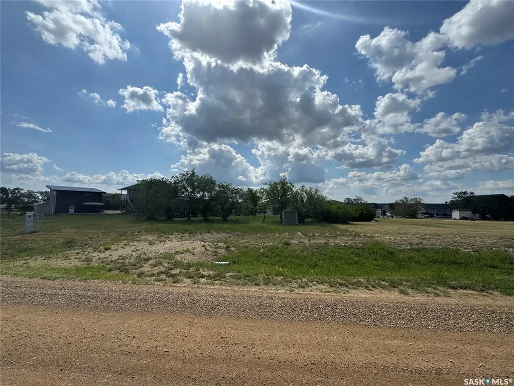 11 Sandy Road Diefenbaker Lake SK S0H 1T0