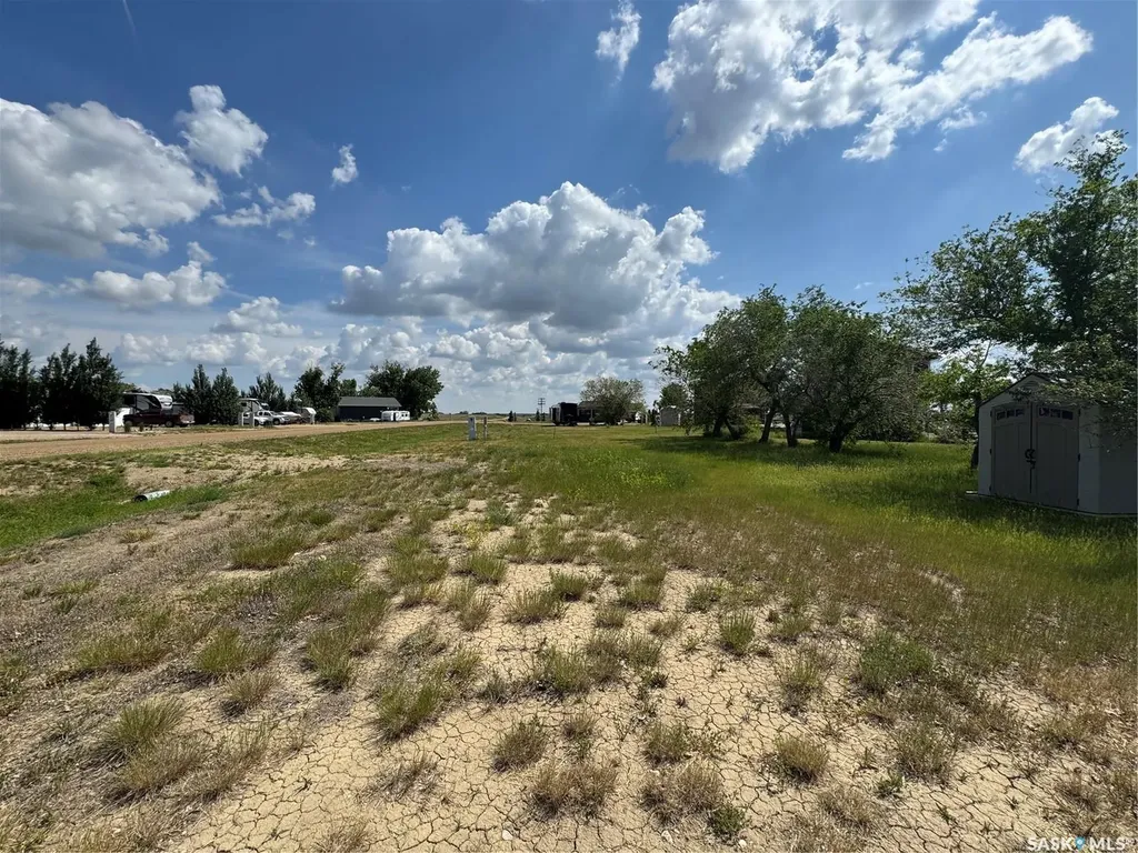 11 Sandy Road Diefenbaker Lake SK S0H 1T0