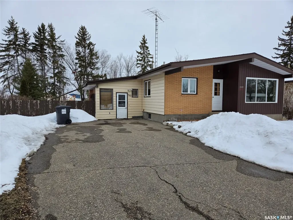 1147 Broadview Road Esterhazy SK S0A 0X0
