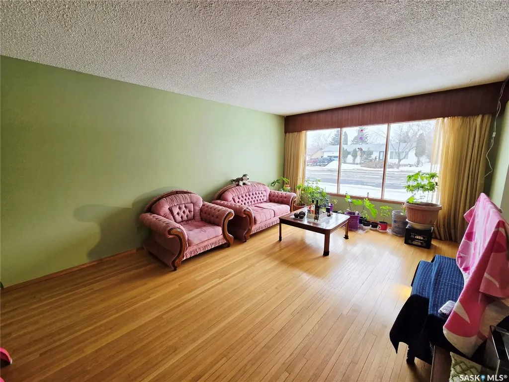 1147 Broadview Road Esterhazy SK S0A 0X0
