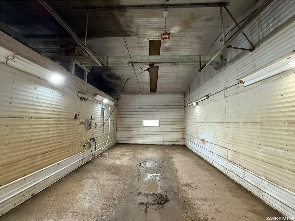 410 Railway Avenue Eston SK S0L 1A0