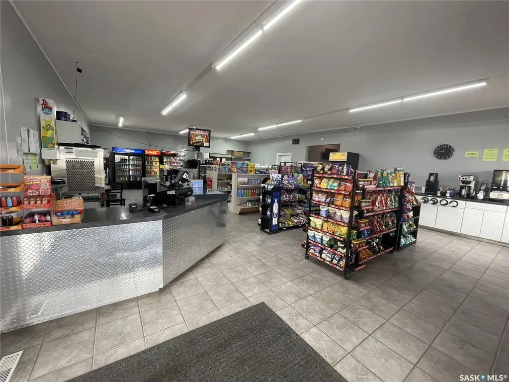 410 Railway Avenue Eston SK S0L 1A0
