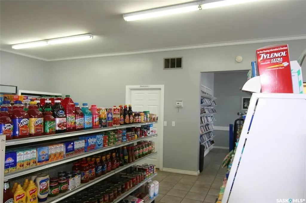410 Railway Avenue Eston SK S0L 1A0