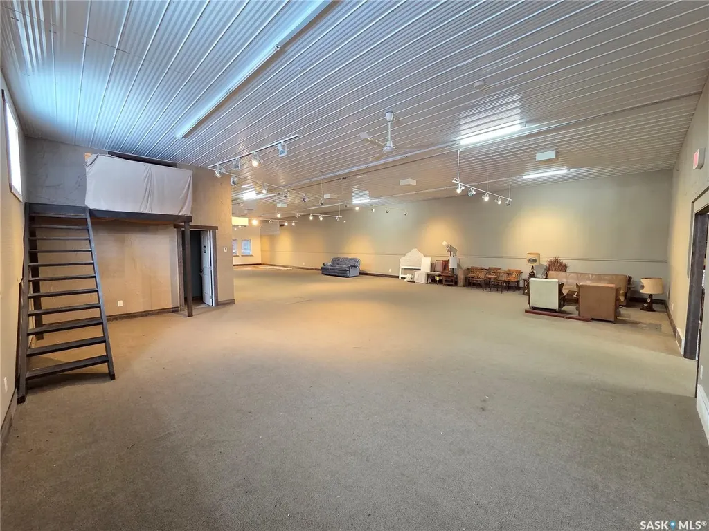 407 Railway Avenue Wawota SK S0C 0R0