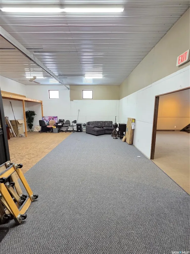 407 Railway Avenue Wawota SK S0C 0R0