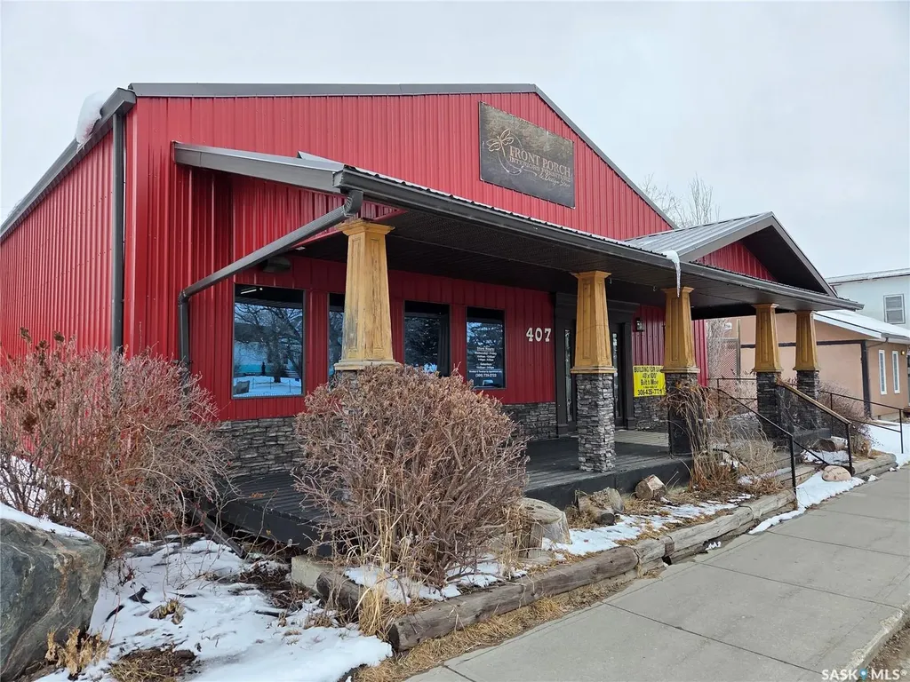 407 Railway Avenue Wawota SK S0C 0R0
