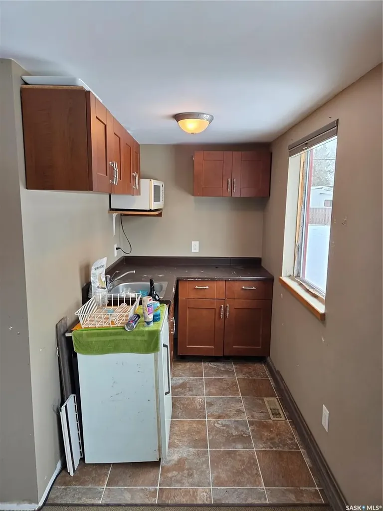 407 Railway Avenue Wawota SK S0C 0R0