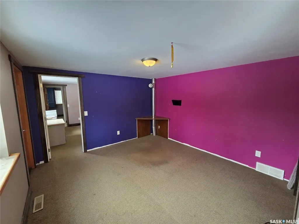 407 Railway Avenue Wawota SK S0C 0R0