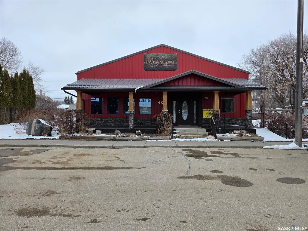 407 Railway Avenue Wawota SK S0C 0R0