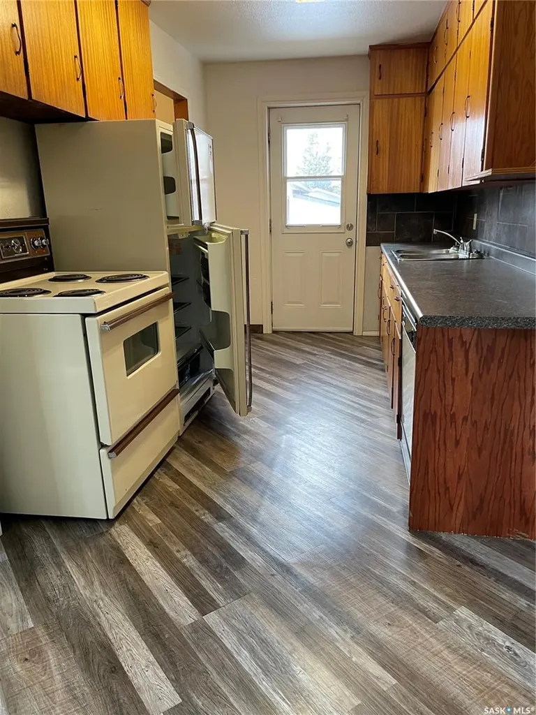 406 Southesk Street Whitewood SK S0G 5C0
