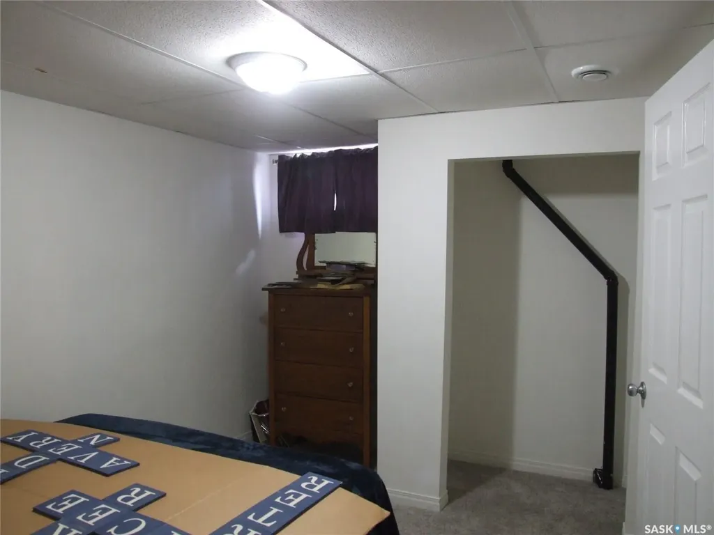 524 1st Street W Leader SK S0N 1H0